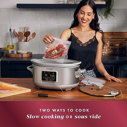 7 Quart Programmable Cook & Carry Slow Cooker - Curated Catalog U0